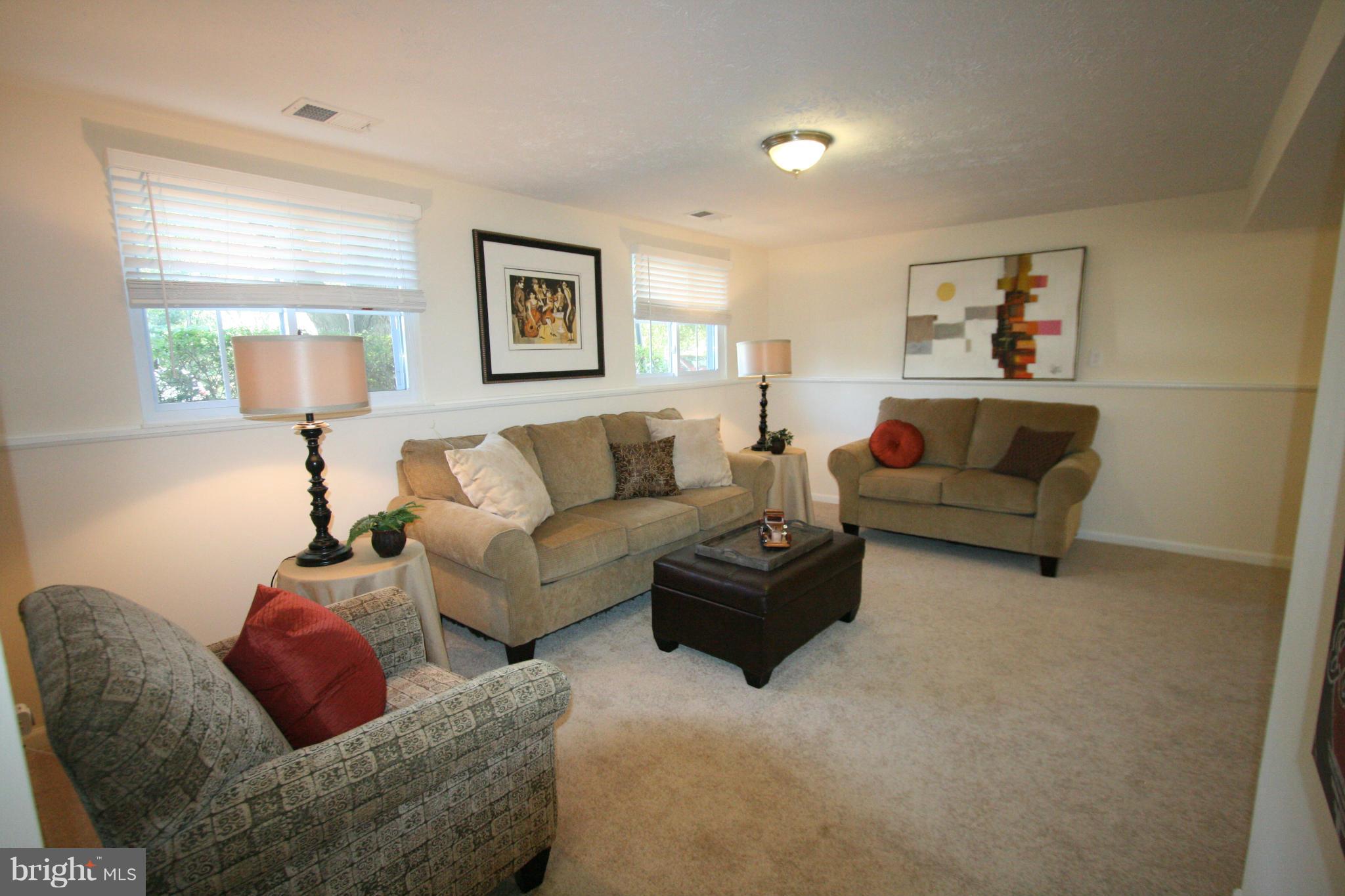 6116 Mantle Road Burke, VA 22015 - Photo 17 of 30 Giant Basement! New Carpet!
