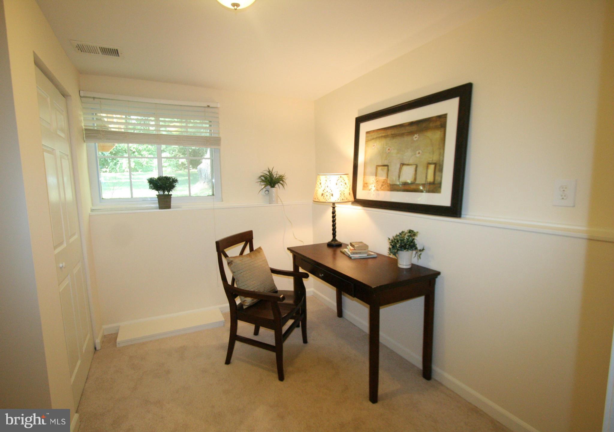 6116 Mantle Road Burke, VA 22015 - Photo 24 of 30 Private and Quiet Space