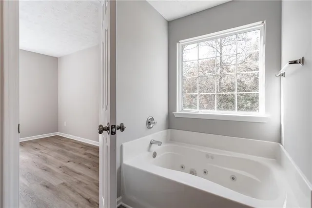 $399,900 | 5014 Red Oak Lane, Gainesville, GA 30506