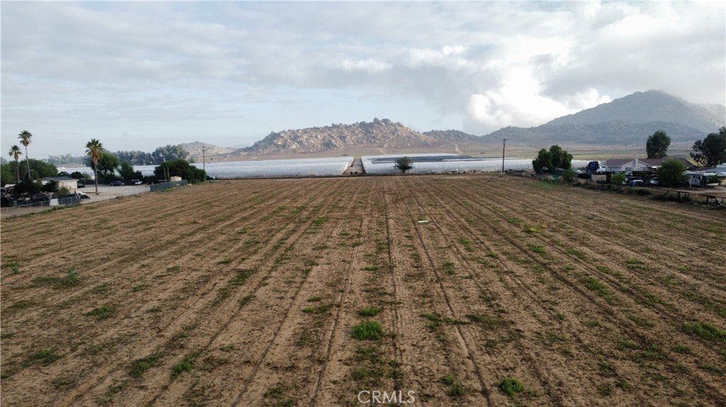 1 Lemon Avenue Perris, CA 92571 - Photo 12 of 17