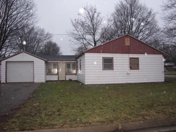 651 South Lincoln Avenue Three Rivers, MI 49093 - Photo 5 of 5 Additional Photo