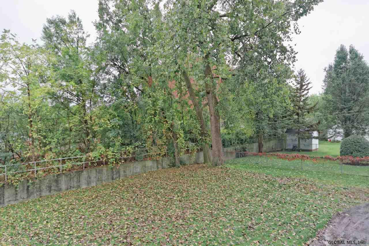 88 New Turnpike Road Troy, NY 12182 - Photo 33 of 40 Photo 33