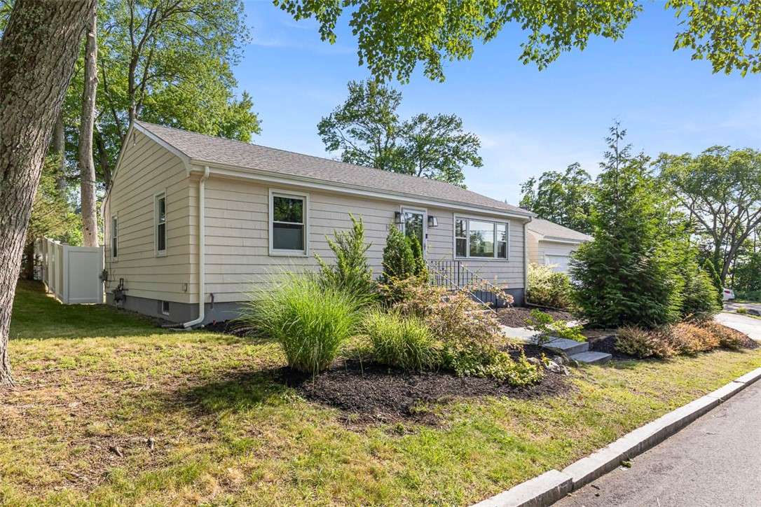 5 Interlocken Road East Providence, RI 02914 - Photo 2 of 43