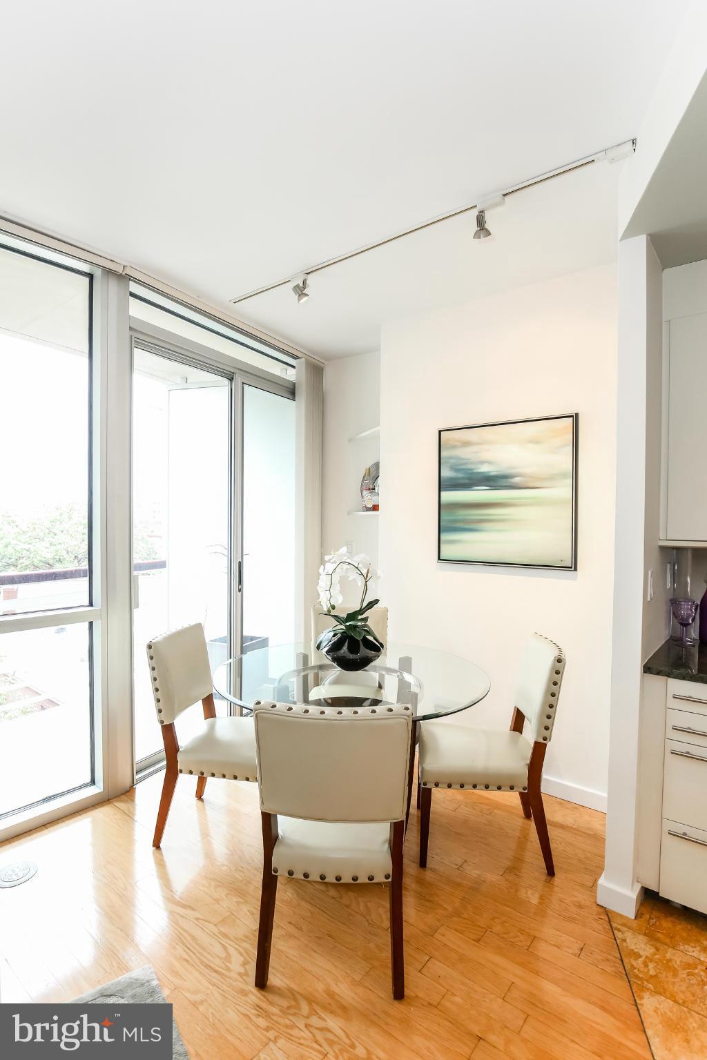 1300 13th Street Northwest, Unit 703 Washington, DC 20005 - Photo 11 of 30 Dining Room