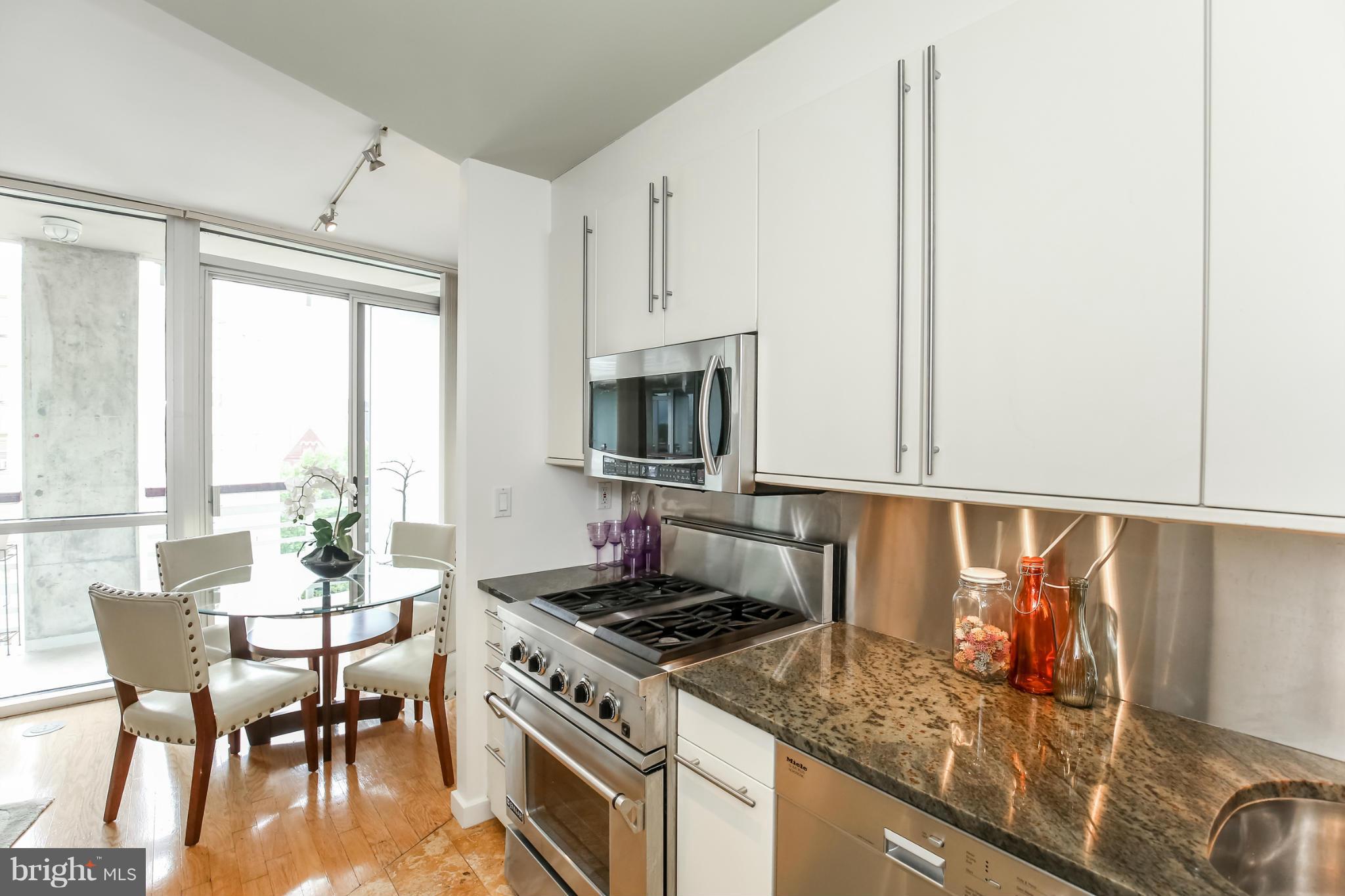 1300 13th Street Northwest, Unit 703 Washington, DC 20005 - Photo 14 of 30 Kitchen
