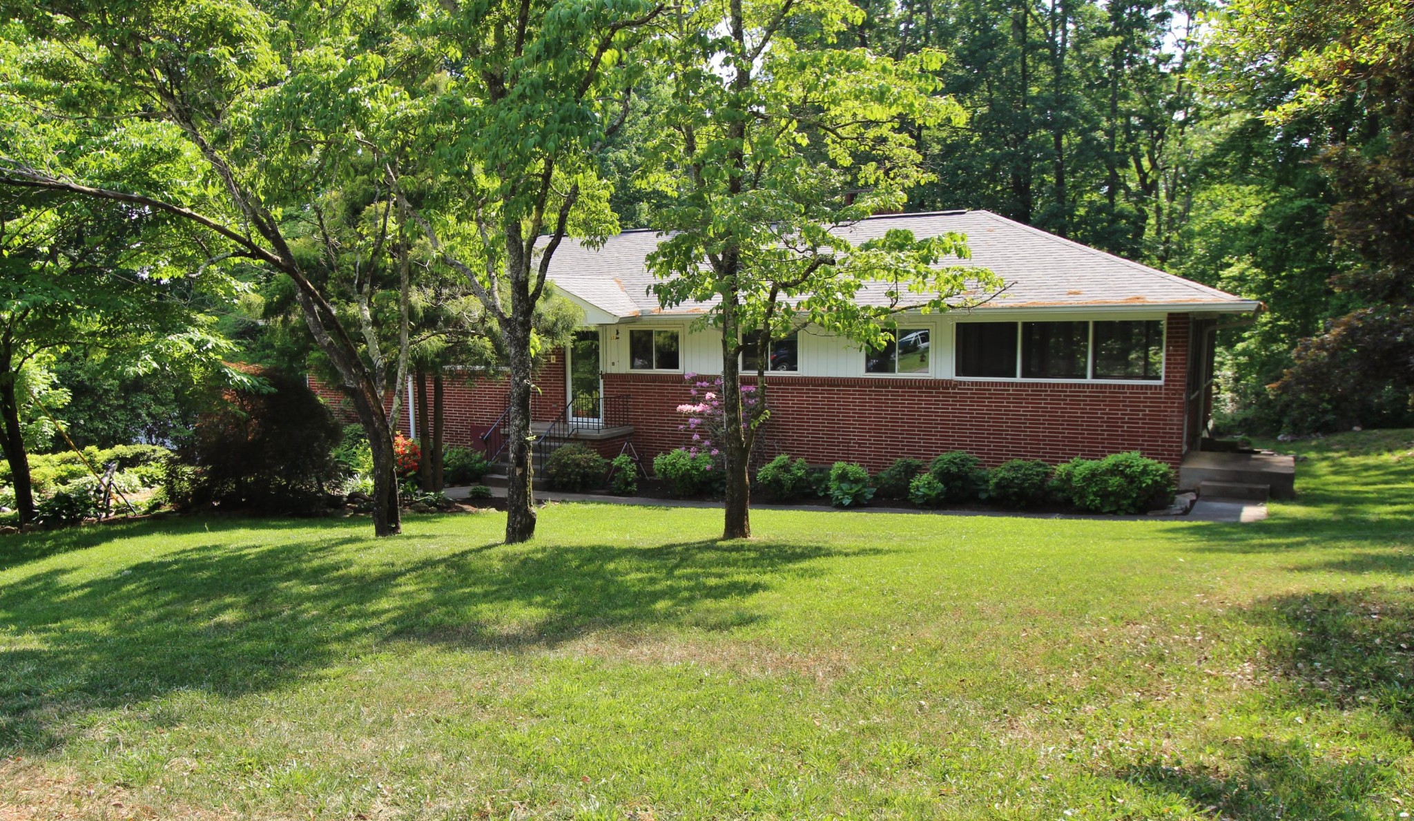 133 North Seneca Road Oak Ridge, TN 37830 - Photo 35 of 35 a view of house with a yard