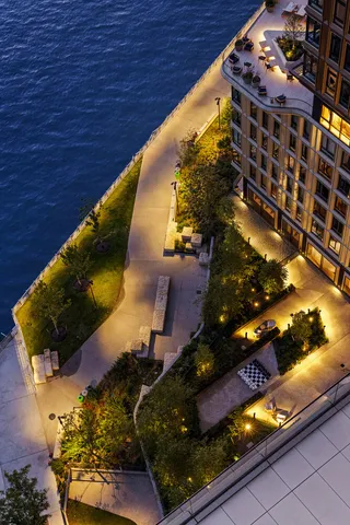 $2,600,000 | 480 Kent Avenue, Unit 14B | Williamsburg