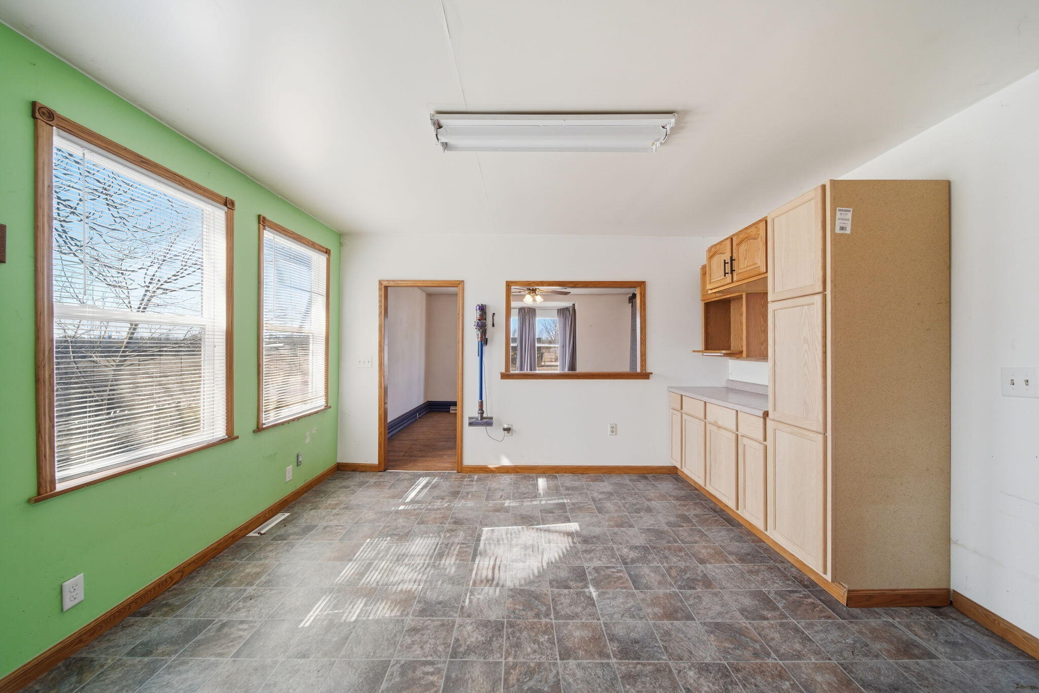 1025 Hamilton Street Jackson, MI 49202 - Photo 12 of 36 9-web-or-mls-DSC02128