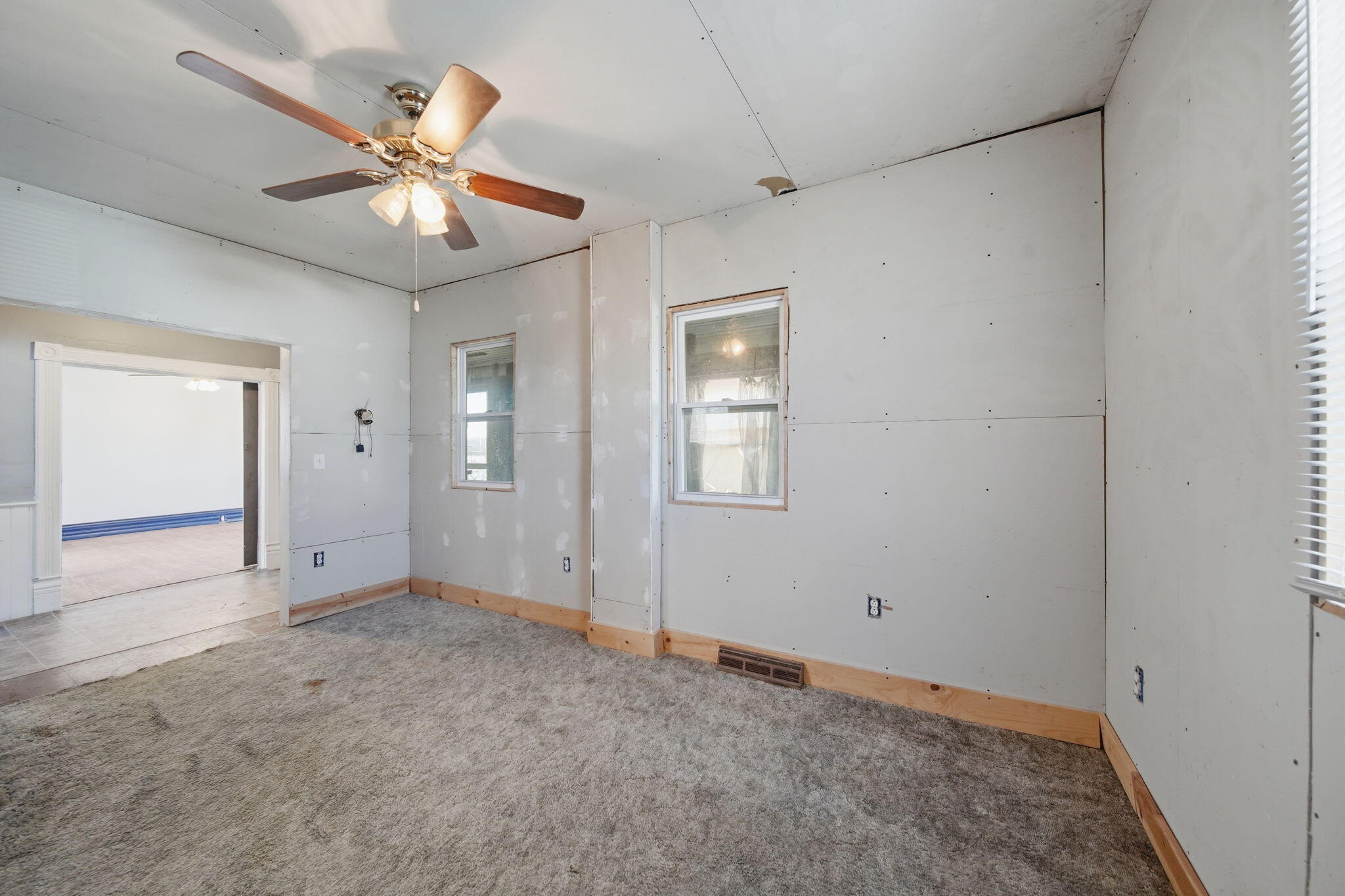 1025 Hamilton Street Jackson, MI 49202 - Photo 17 of 36 14-web-or-mls-DSC02083