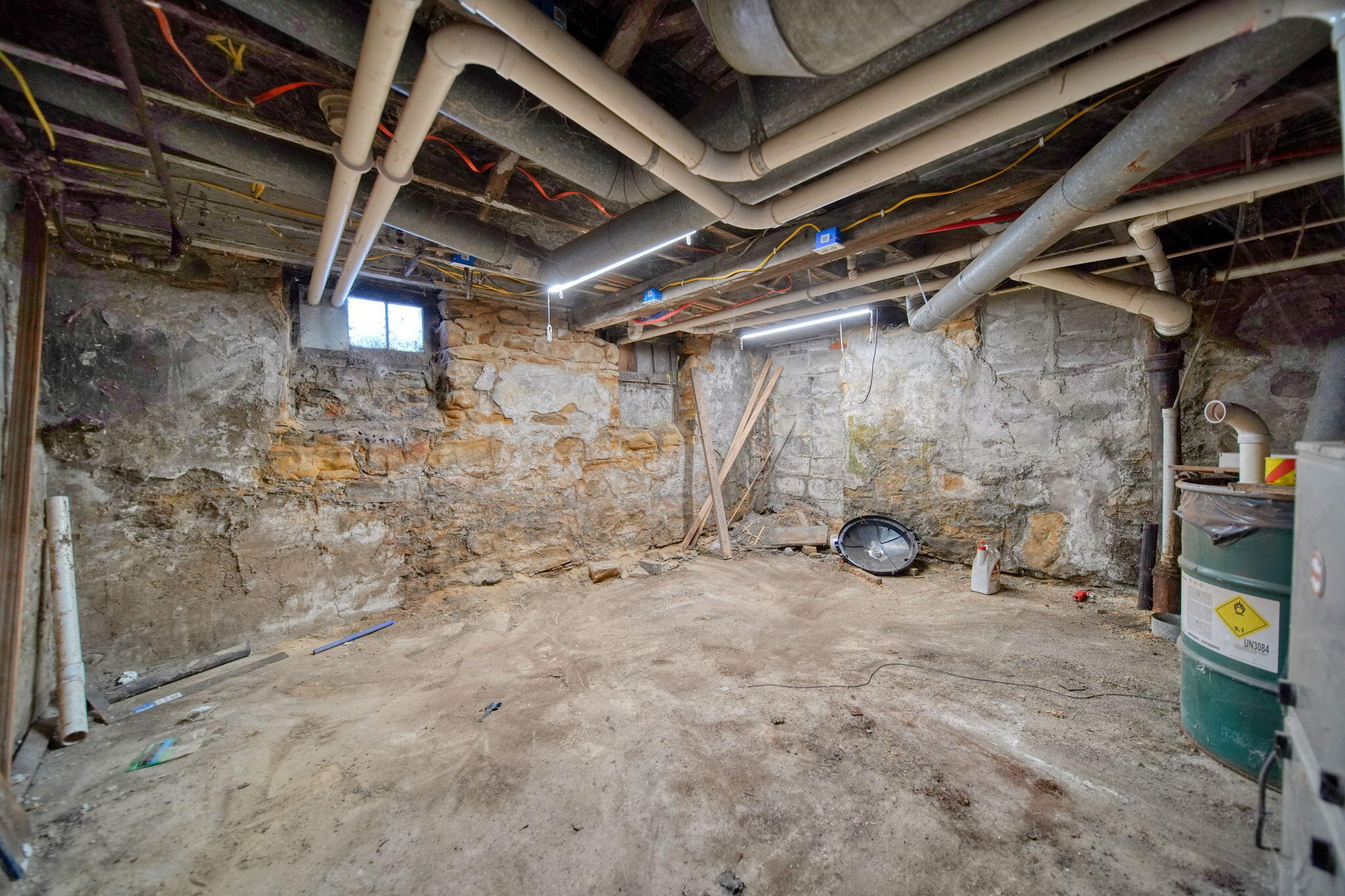 1025 Hamilton Street Jackson, MI 49202 - Photo 25 of 36 22-web-or-mls-DSC02187_HDR