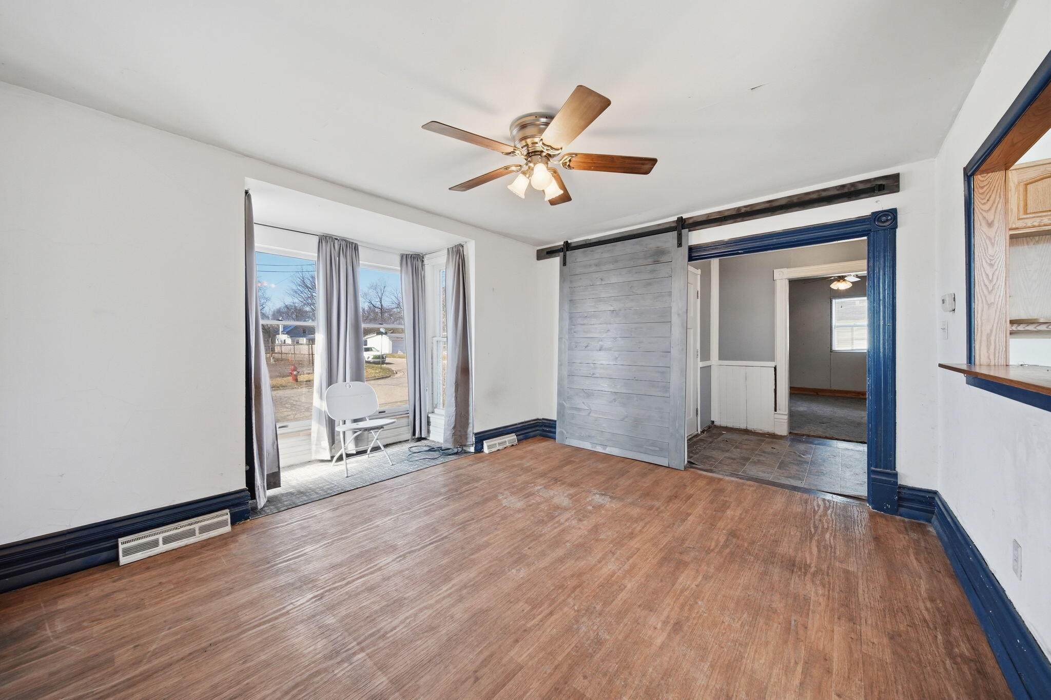 1025 Hamilton Street Jackson, MI 49202 - Photo 9 of 36 6-web-or-mls-DSC02140