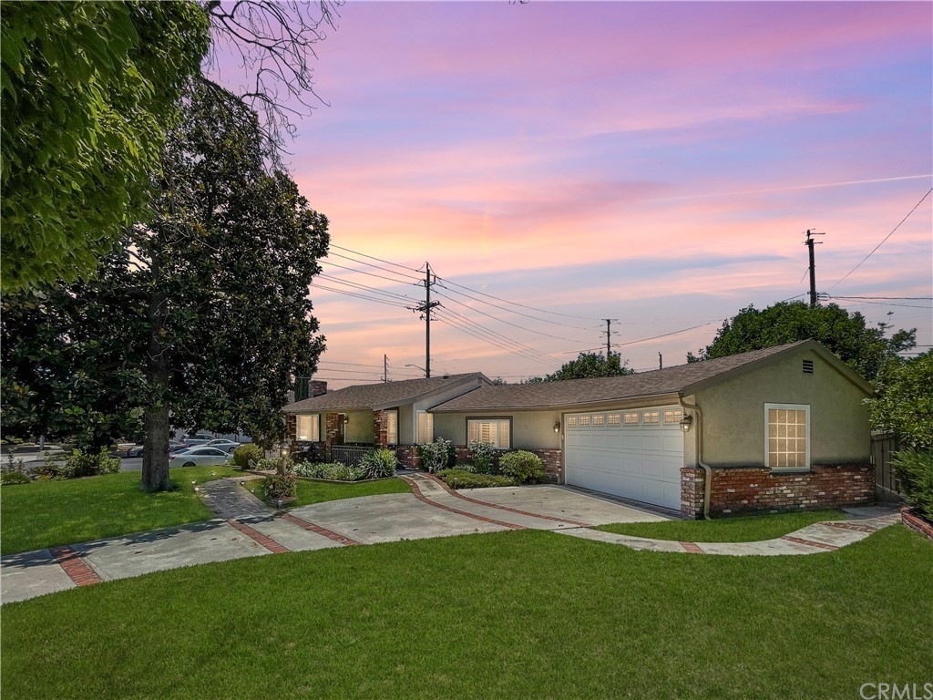 601 North Valley Street Burbank, CA 91505 - Photo 3 of 32