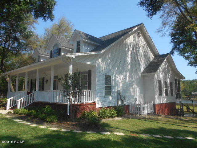 5208 Pine Ridge Drive Chipley, FL 32428 - Photo 3 of 68 Gallery Image 3