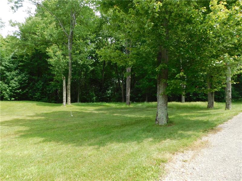63 Walter Rd Grove Grove City, PA 16127 - Photo 6 of 25
