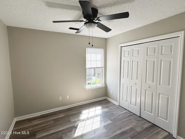 $2,150 | 809 Tisbury Lane, Wilmington, NC 28412