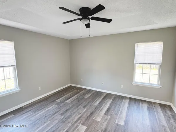 $2,150 | 809 Tisbury Lane, Wilmington, NC 28412