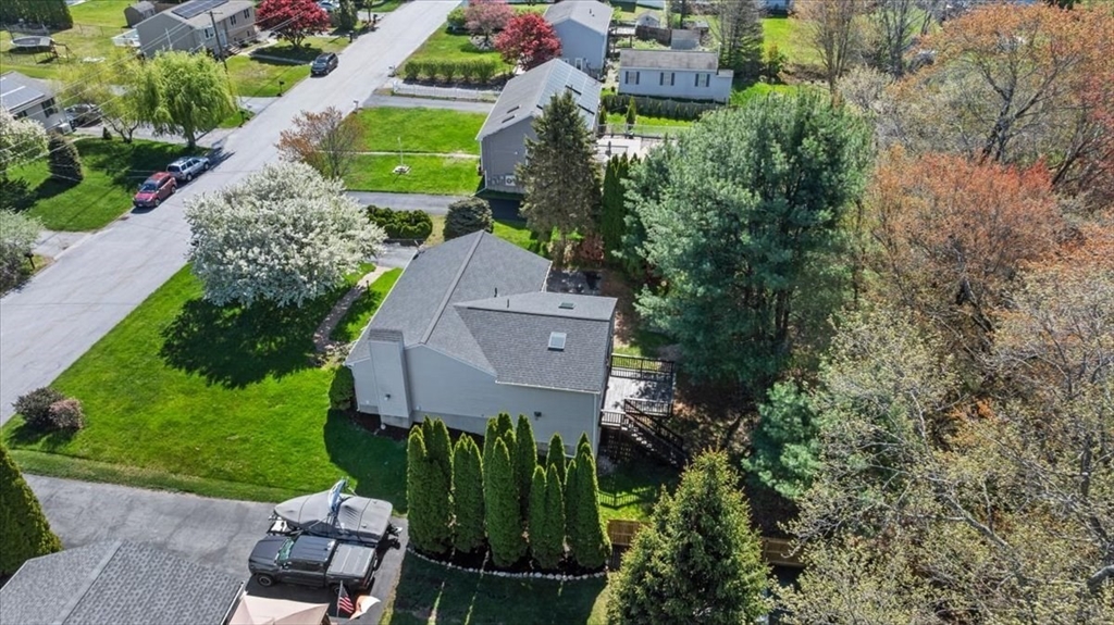 11 Riverside Drive Webster, MA 01570 - Photo 36 of 42 Gallery Image 36