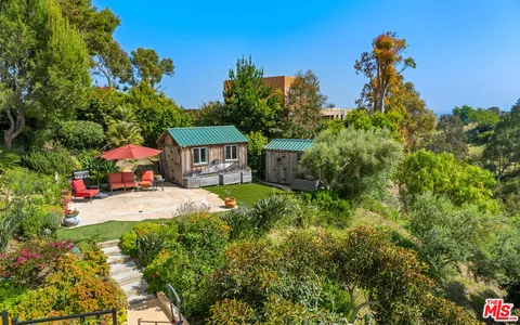 $4,250,000 | 5787 Calpine Drive, Malibu, CA 90265