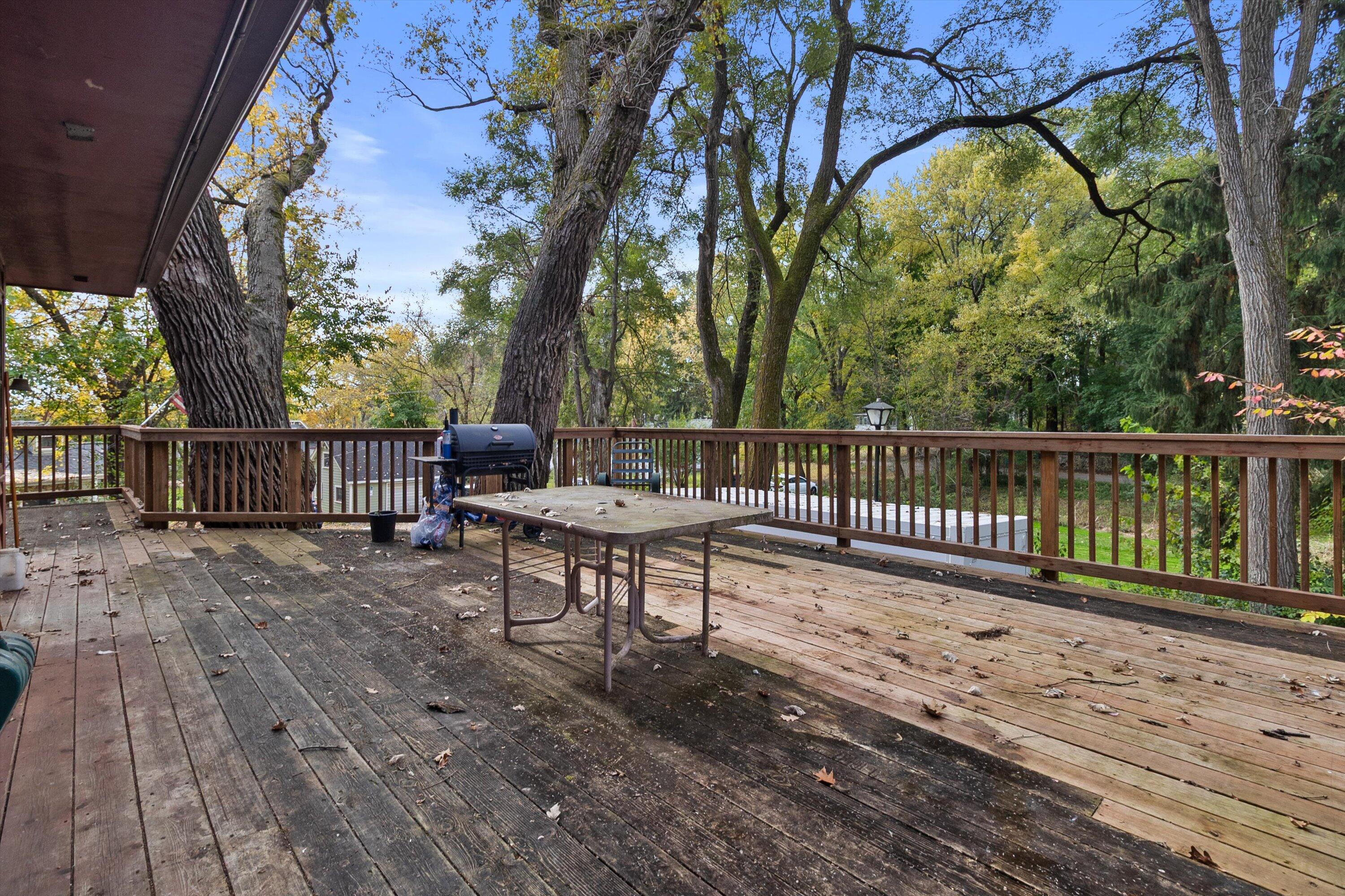 W351-s10308 W351-s10308 Tuohy Road Eagle, WI 53119 - Photo 13 of 24 Large Deck