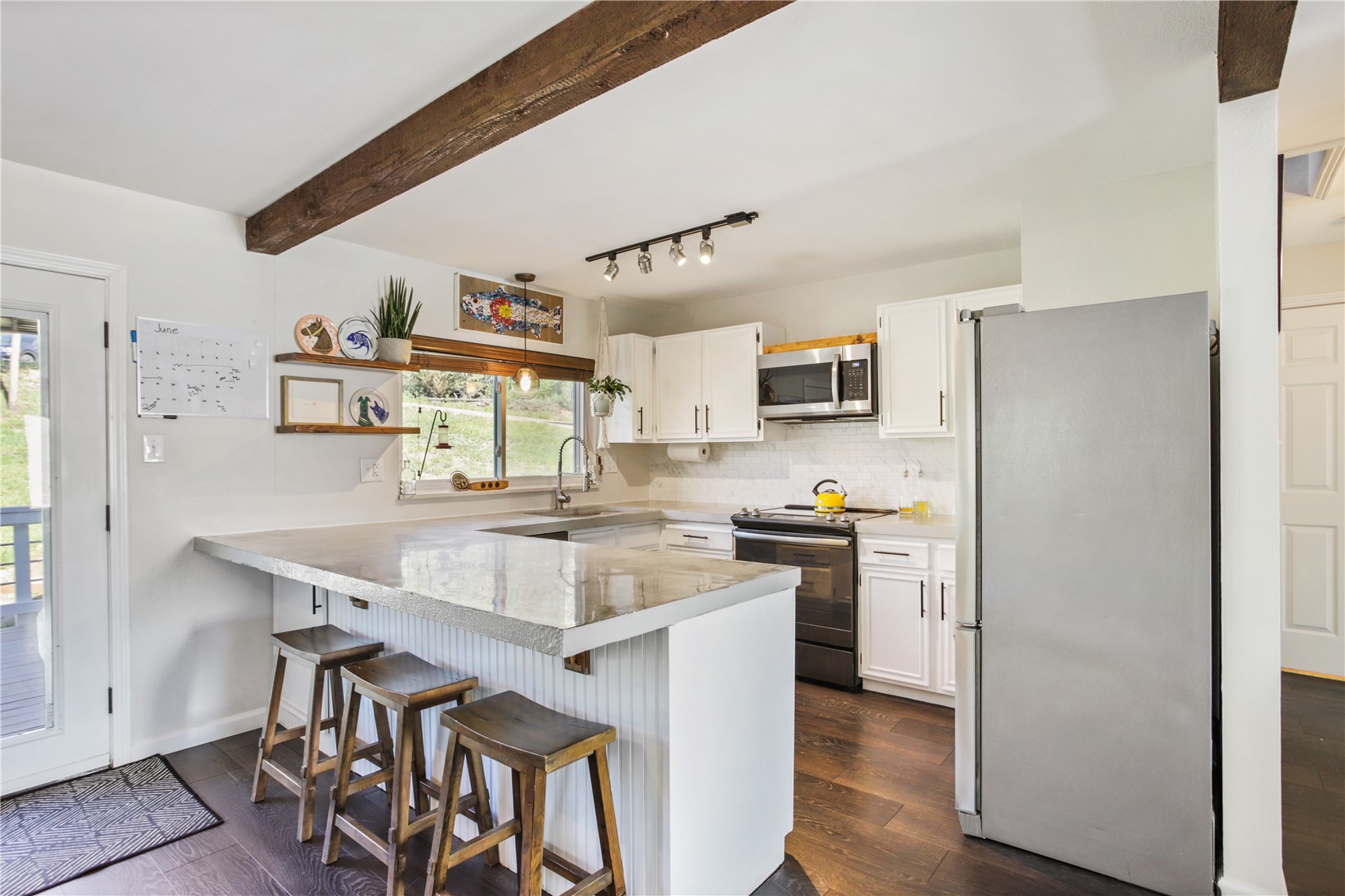 119 Evergreen Road Dillon, CO 80435 - Photo 5 of 36 Upper Kitchen