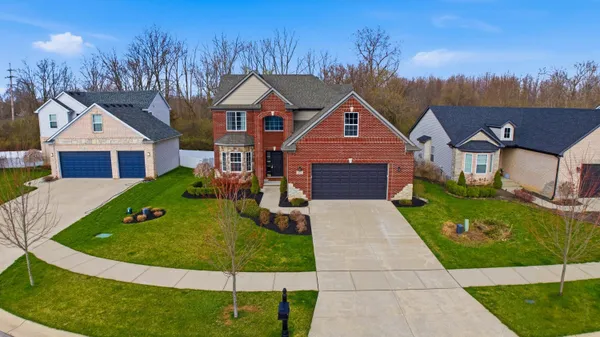 $399,900 | 535 Falcon Drive, Dundee, MI 48131