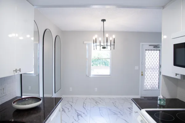 $1,699 | 3085 Cornwall East, Boca Raton, FL 33434