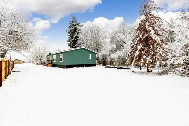 $325,000 | 718 1st Street, Newport, WA 99156