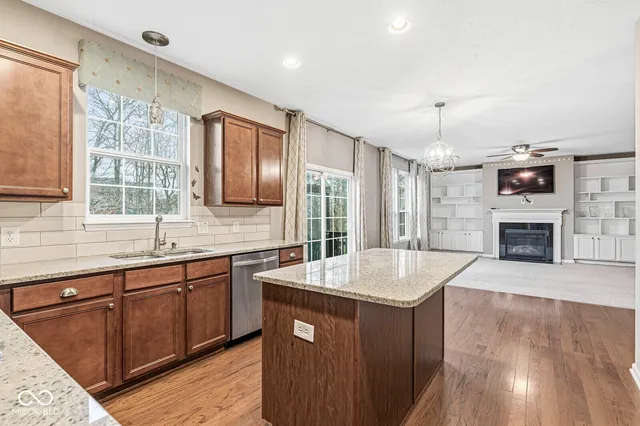 $475,000 | 5213 McKellips Court, Plainfield, IN 46168