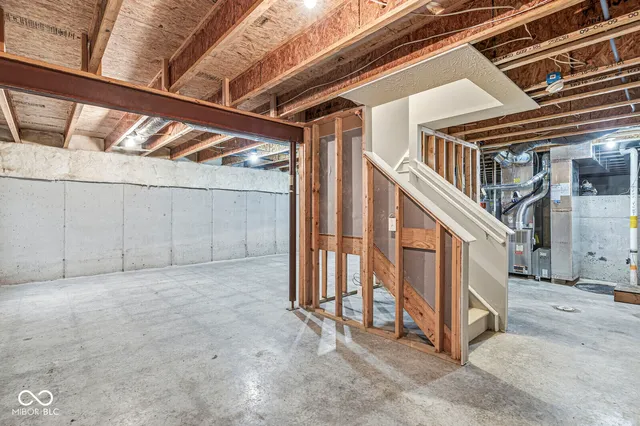 $475,000 | 5213 McKellips Court, Plainfield, IN 46168