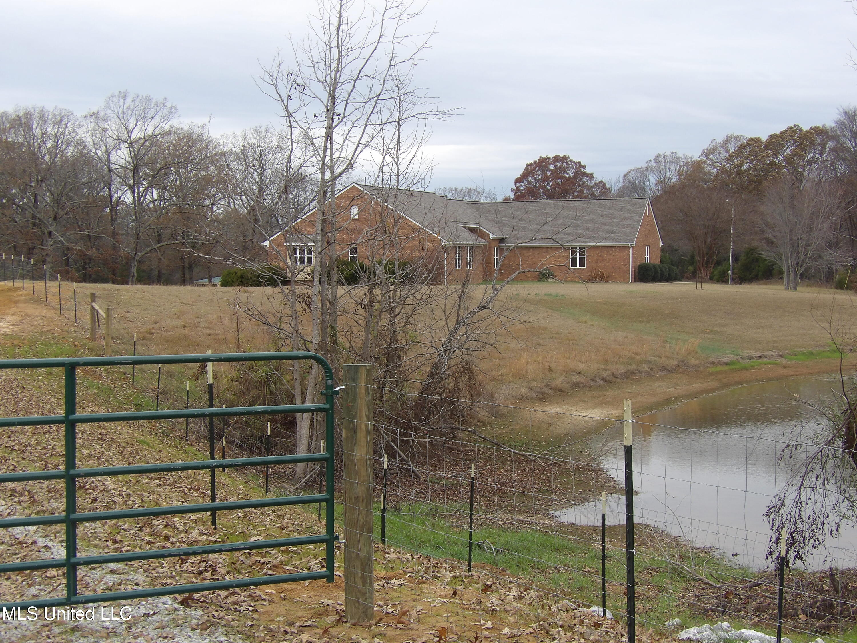 115 Valentine Road Holly Springs, MS 38635 - Photo 49 of 58 100_7048