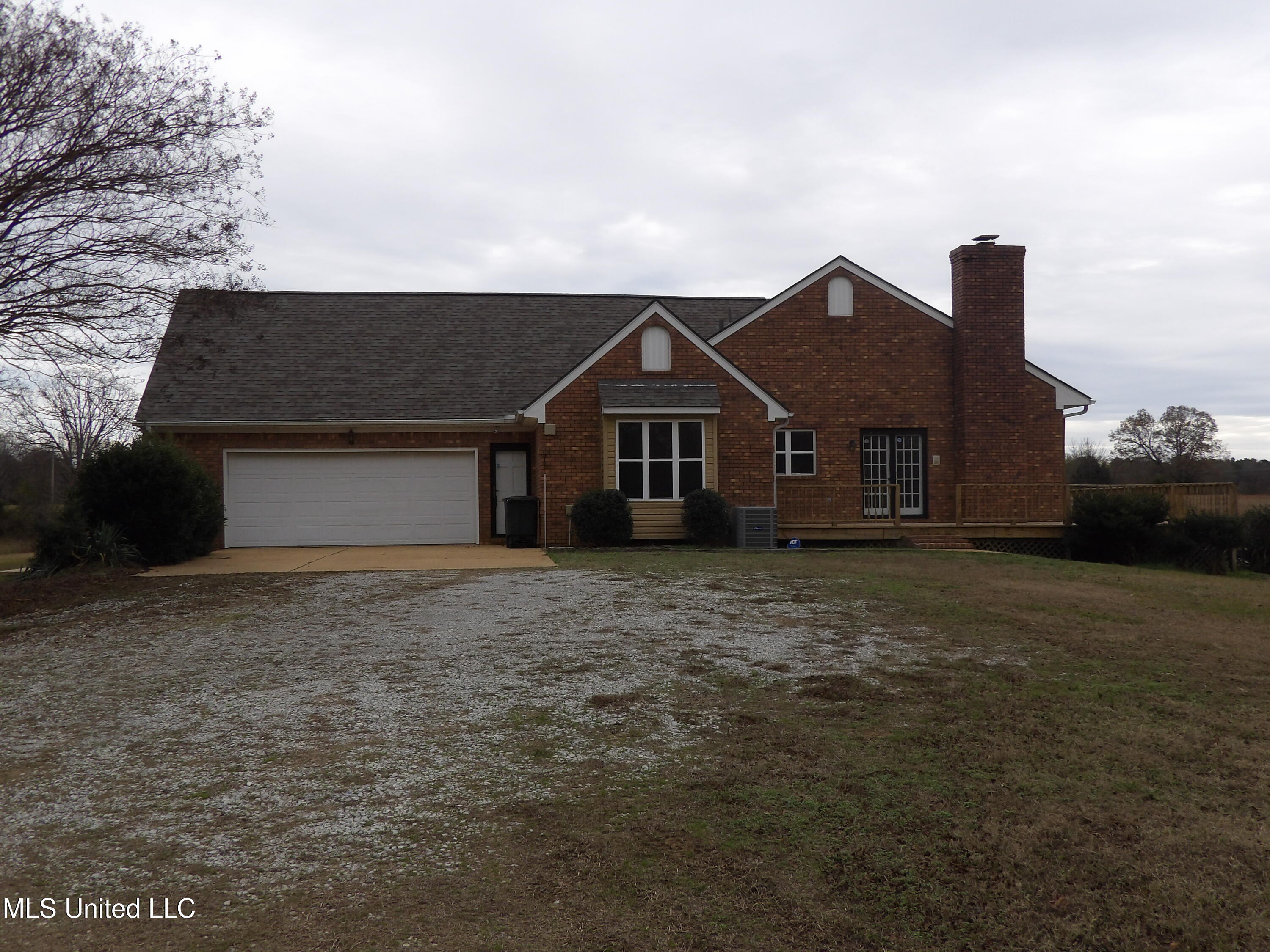 115 Valentine Road Holly Springs, MS 38635 - Photo 51 of 58 100_7050