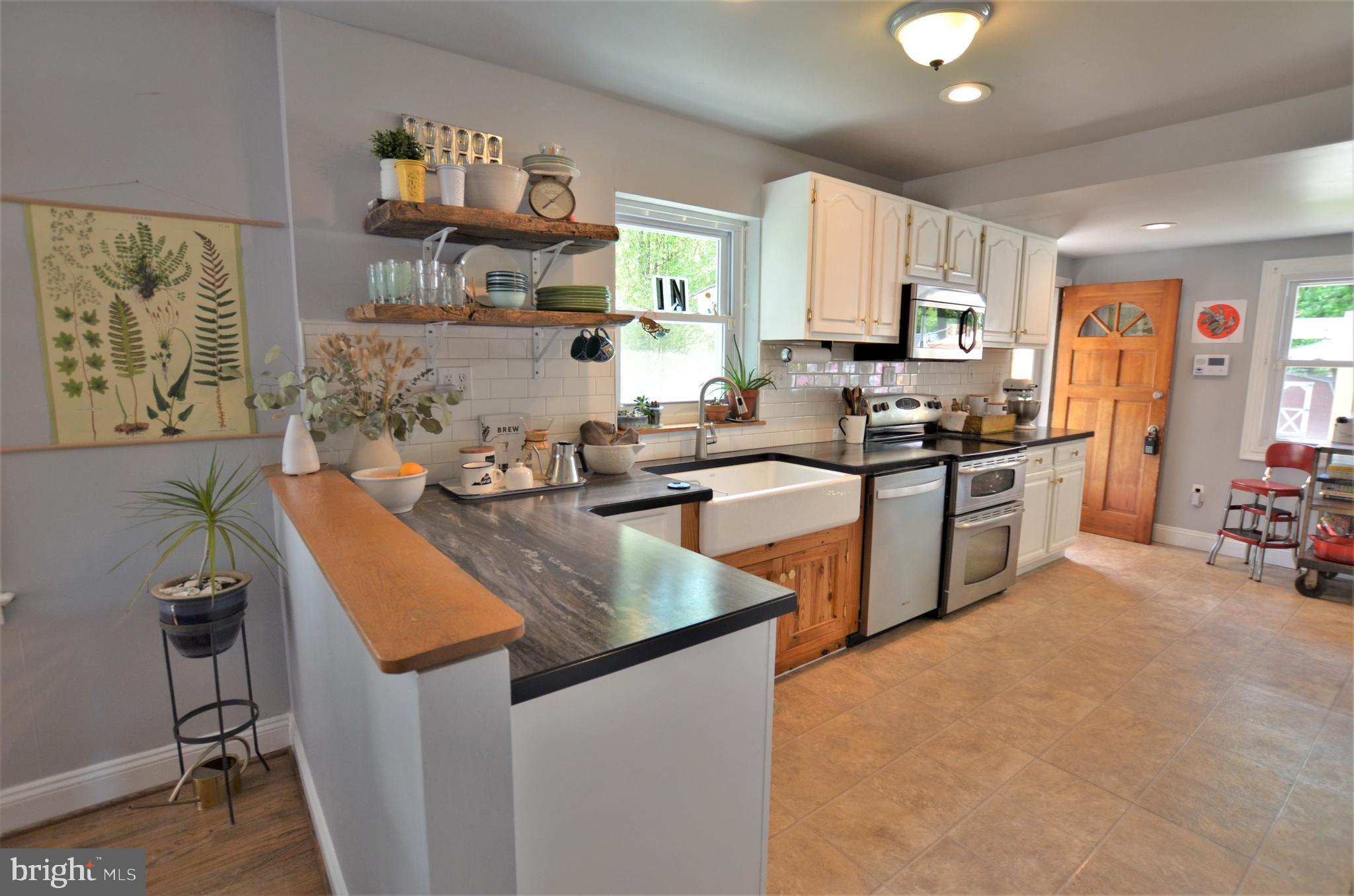 16 Mansion Road Linthicum, MD 21090 - Photo 14 of 83 Prepared in your country kitchen