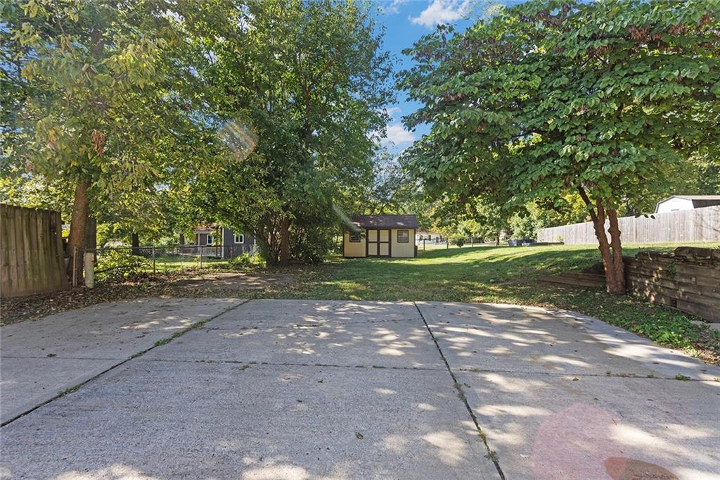 3416 South Crane Street Independence, MO 64055 - Photo 4 of 37