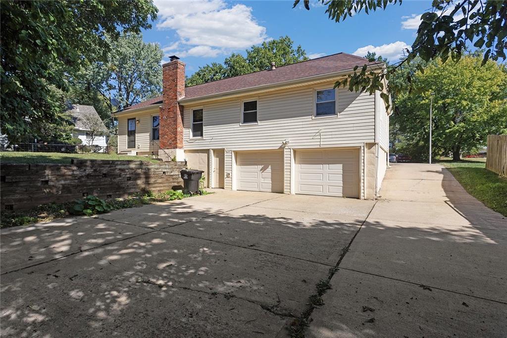 3416 South Crane Street Independence, MO 64055 - Photo 5 of 37