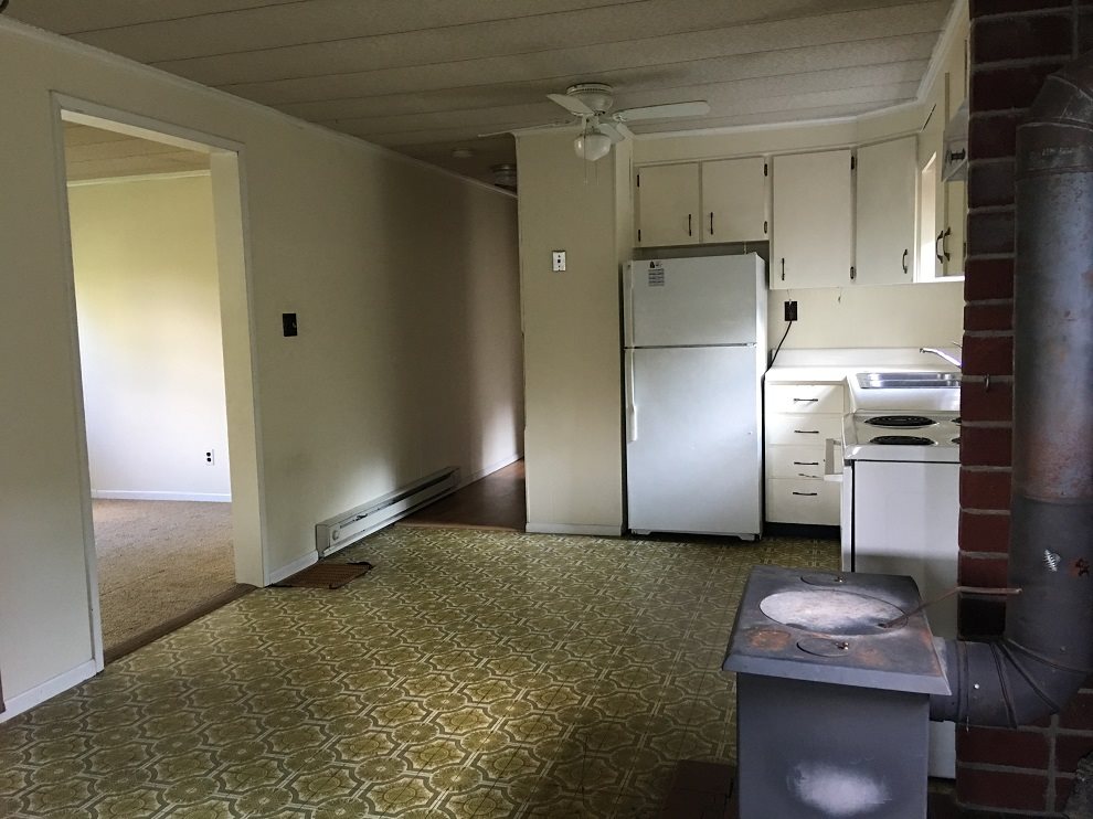 812 Main Street Springfield, NH 03284 - Photo 2 of 9