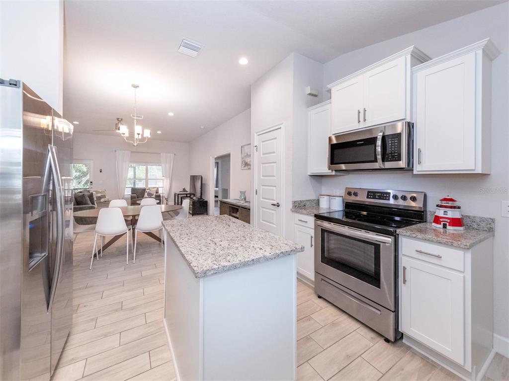 886 Euclid Road Venice, FL 34293 - Photo 19 of 73