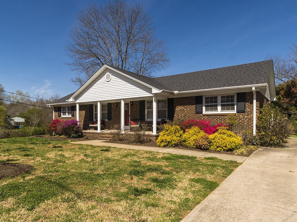 610 Ivey Road Graham, NC 27253 - Photo 1 of 24 Gallery Image 1