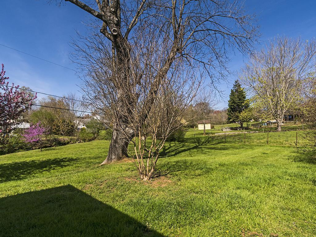 610 Ivey Road Graham, NC 27253 - Photo 20 of 24 Gallery Image 20