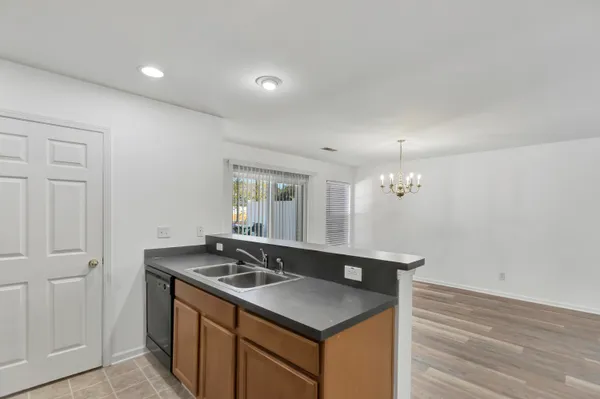 $2,265 | 9176 Maple Grove Drive, Summerville, SC 29485
