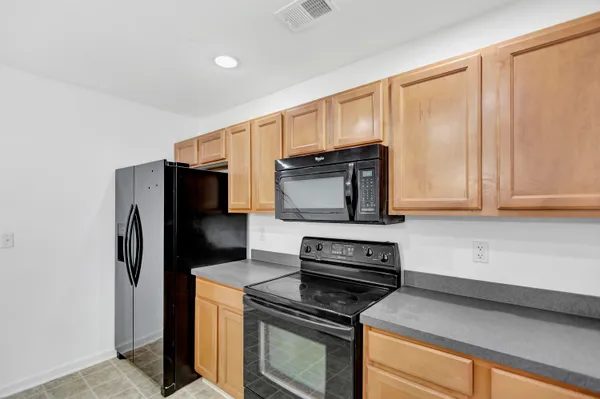 $2,265 | 9176 Maple Grove Drive, Summerville, SC 29485
