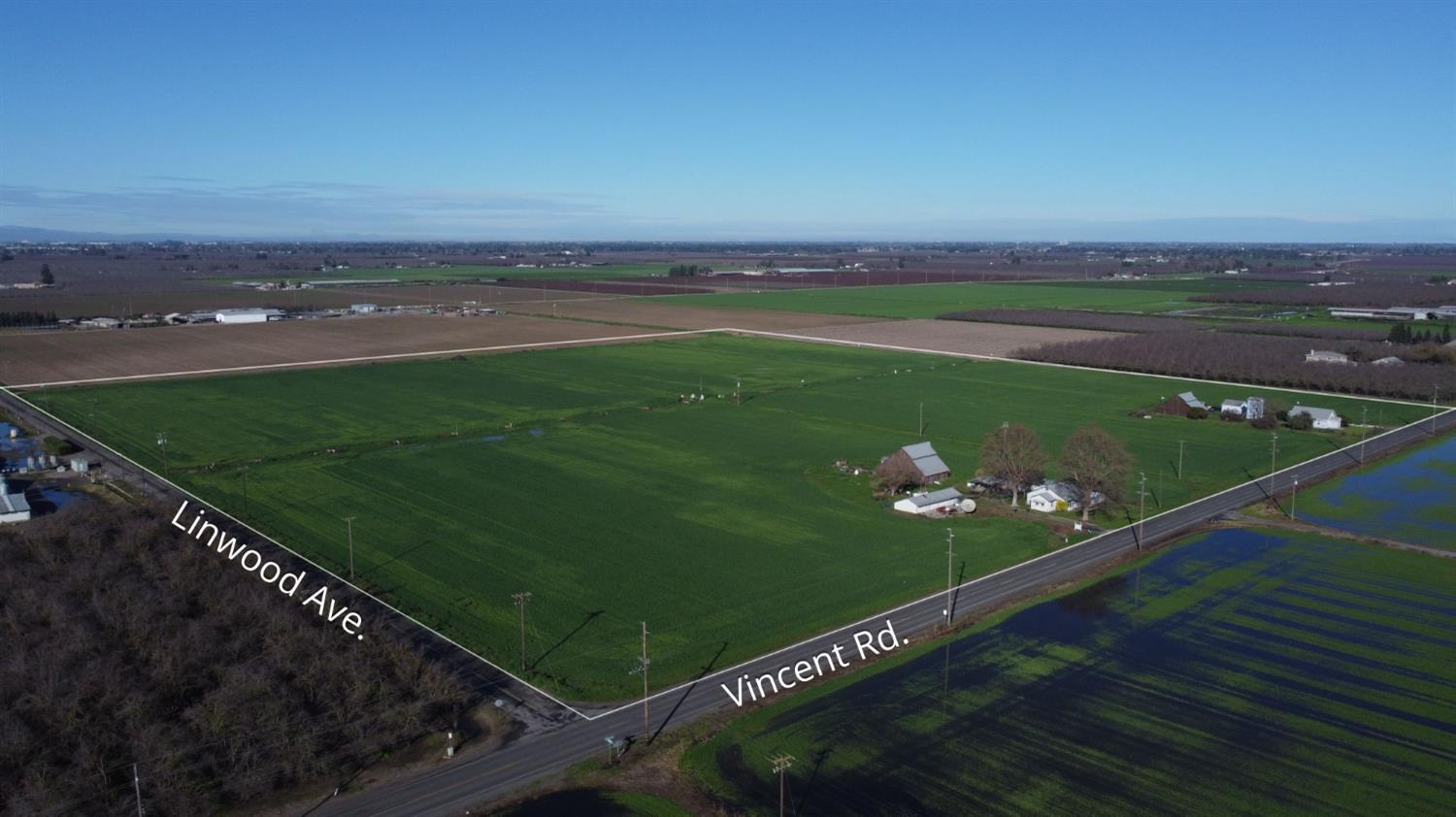 13085 North Vincent Road Turlock, CA 95380 - Photo 1 of 11 a view of a city and an ocean view