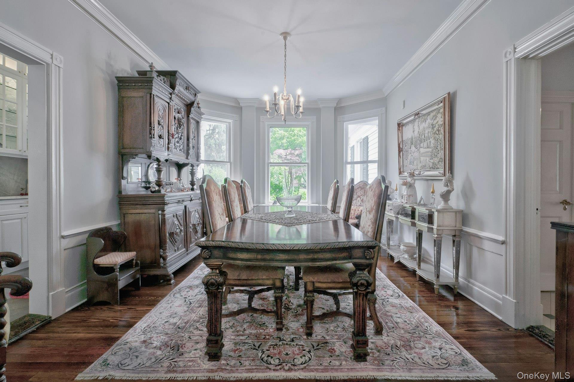 89 Duck Pond Road Glen Cove, NY 11542 - Photo 20 of 48 a view of a dining room with furniture window and wooden floor
