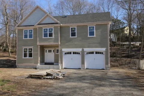 $2,699,000 | 2 Priscilla Lane, Winchester, MA 01890