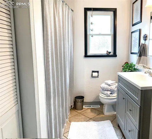 $615,000 | 706 Avondale Boulevard, Avondale, CO 81022