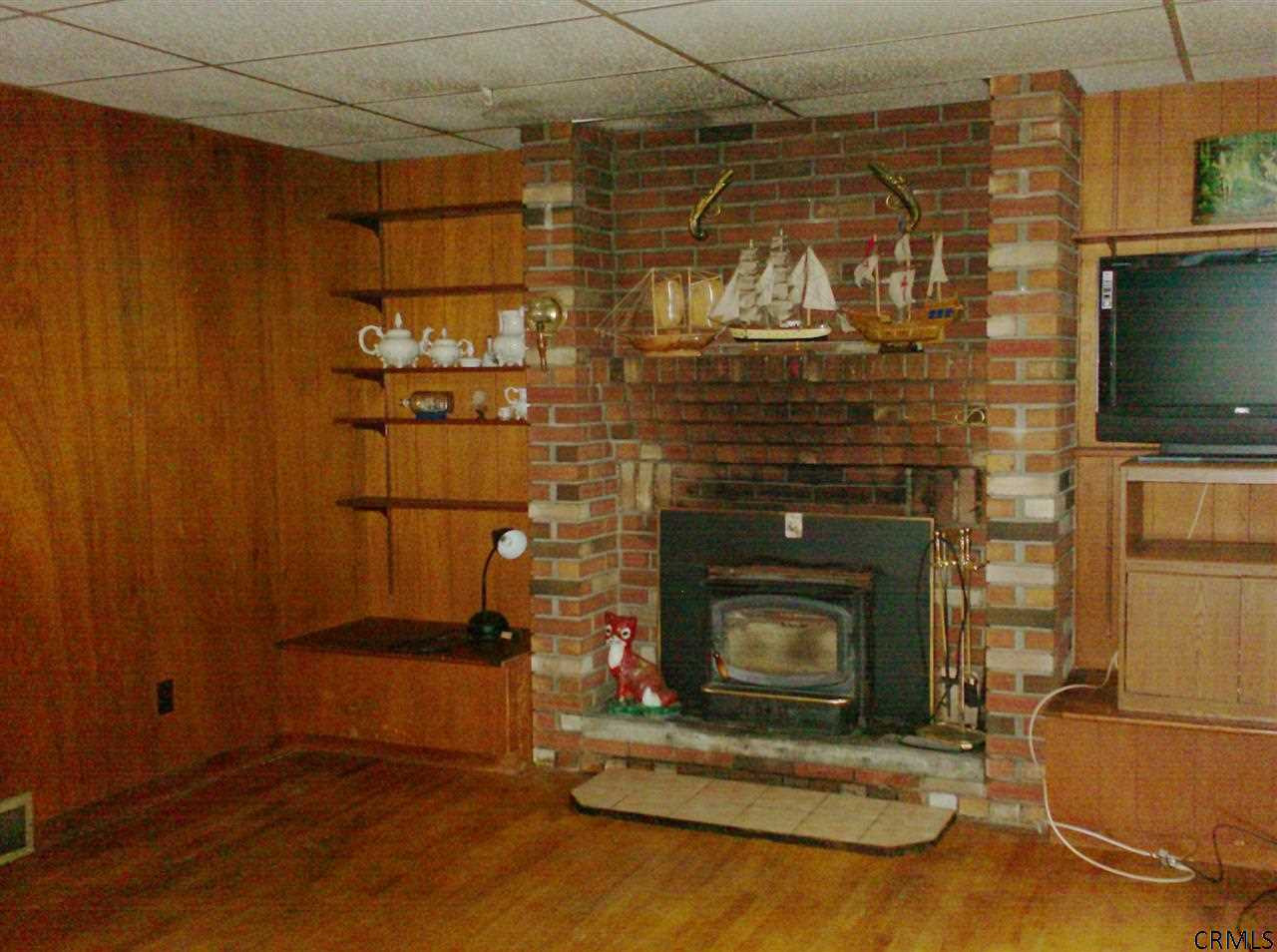 342 Barker Road Gloversville, NY 12078 - Photo 5 of 12 Photo 5