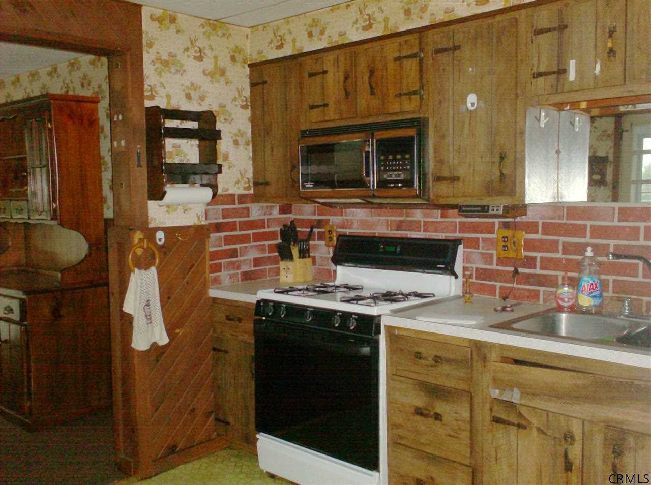 342 Barker Road Gloversville, NY 12078 - Photo 9 of 12 Photo 9