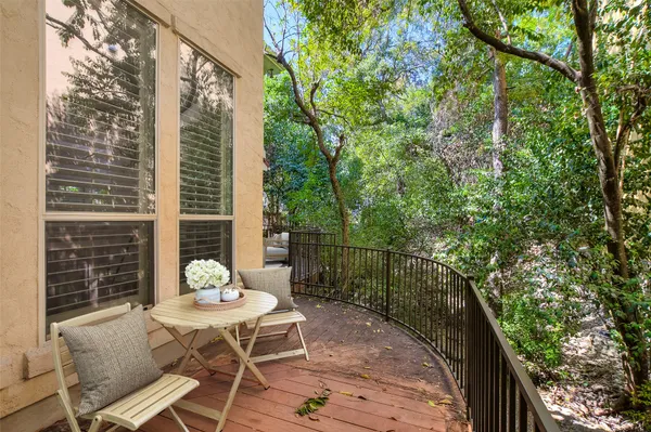 $825,000 | 601 Upson Street, Unit A, Austin, TX 78703