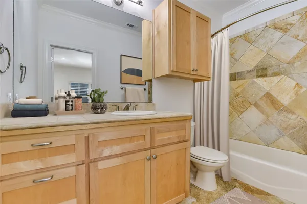 $825,000 | 601 Upson Street, Unit A, Austin, TX 78703