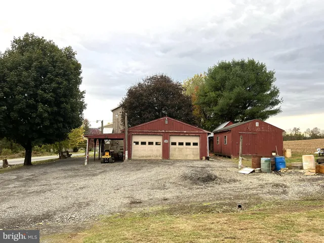 $179,900 | 1703 Industrial Park Road, Mifflintown, PA 17059