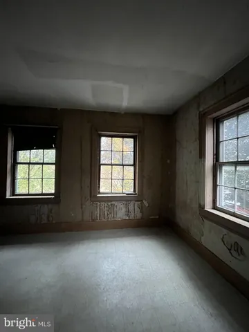 $179,900 | 1703 Industrial Park Road, Mifflintown, PA 17059